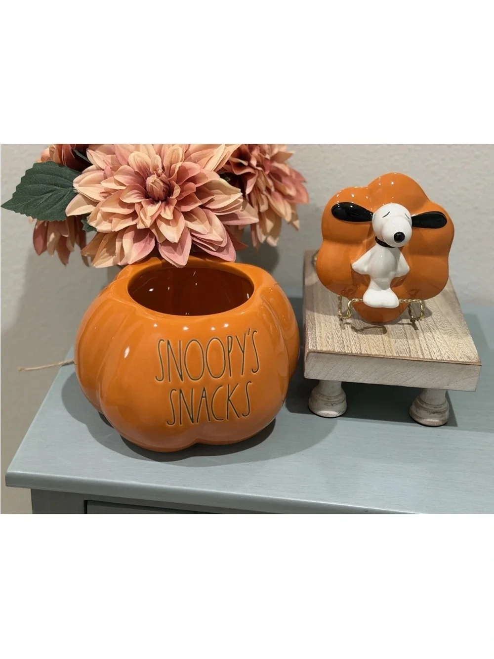 Rae Dunn x Peanuts Snoopy's Snacks Halloween Pumpkin Cookie Jar. Pet Treats